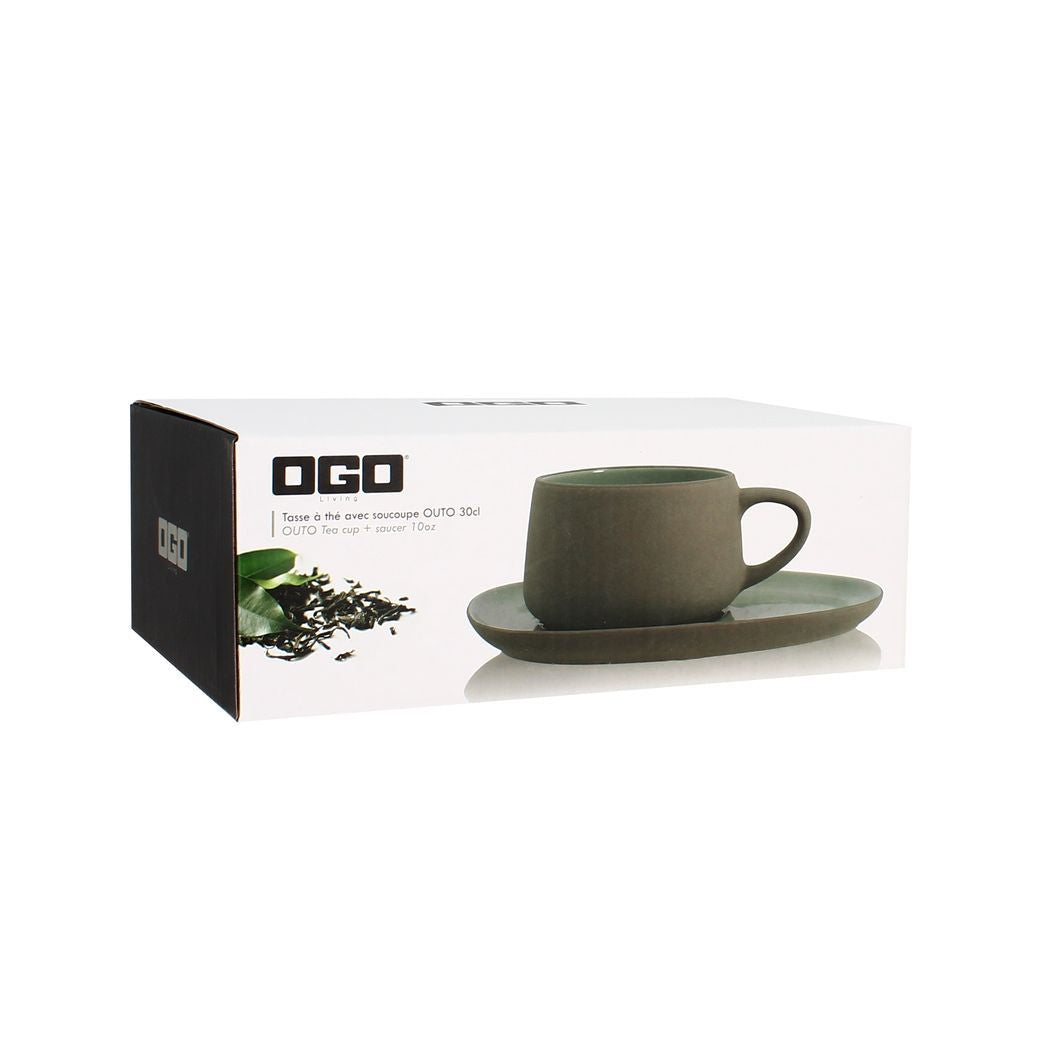 Tea Cup With Paprika Saucer in Stoneware